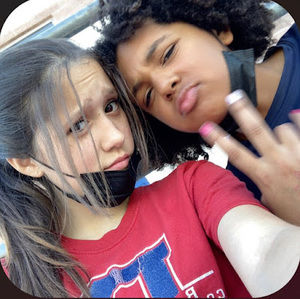 Meet your Posher, Olivia